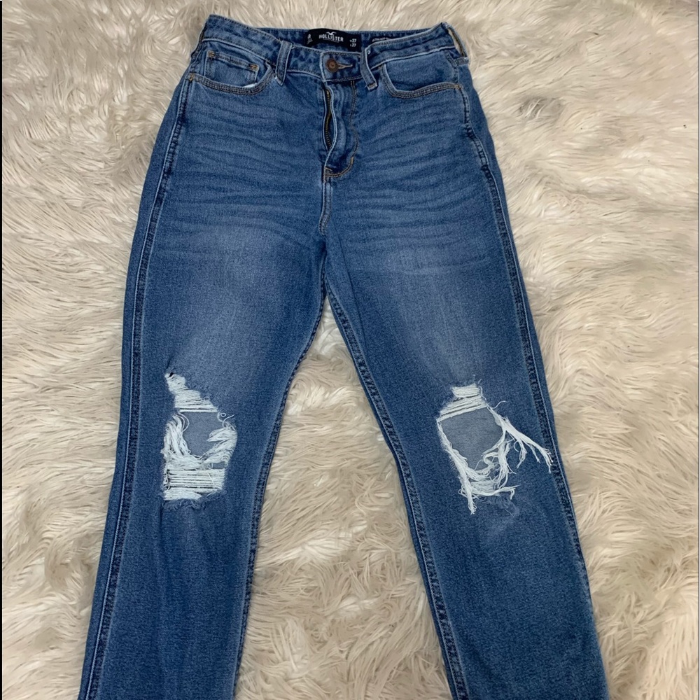 HOLLISTER MOM JEANS